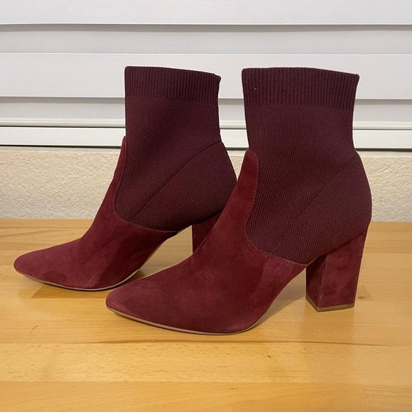 Steve Madden Remy | Block Heel Suede Sock Bootie | Burgandy 7.5 - Picture 2 of 6